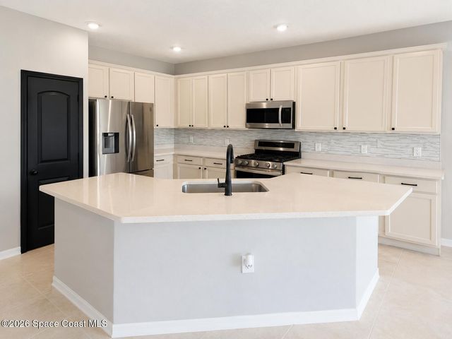 781 Glen Abbey Way, Melbourne, FL 32940
