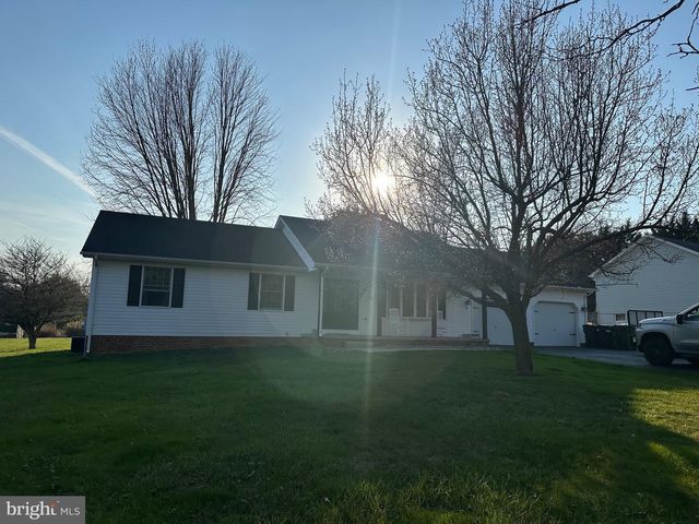 14 COUNTRY SIDE LOOP, Elkton, MD 21921