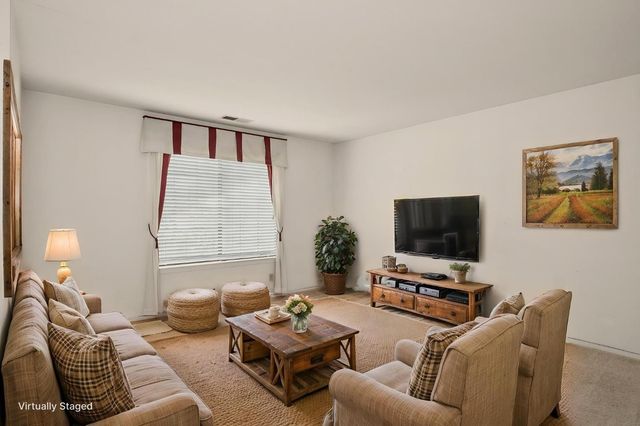 2313 Palo Alto Avenue, Clovis, CA 93611