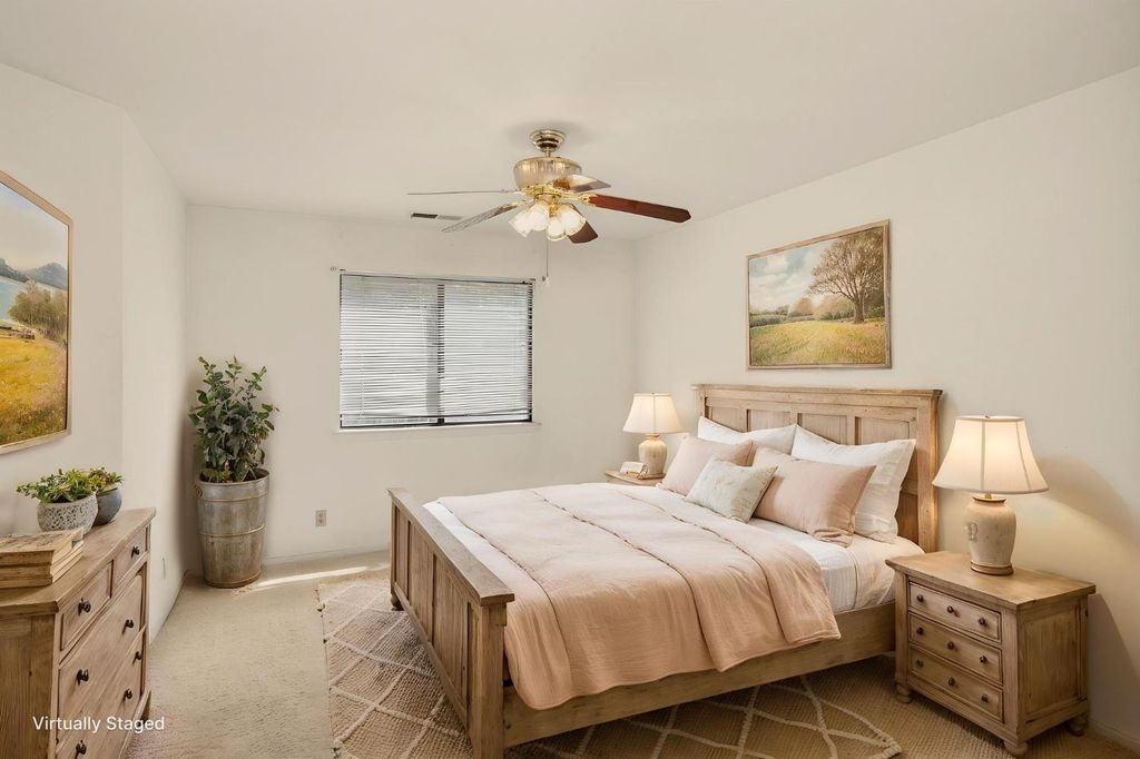 Image 19 of property listing at 2313 Palo Alto Avenue, Clovis, CA 93611
