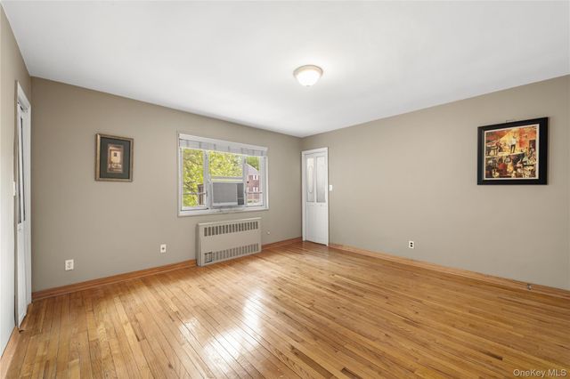 224-30 Manor Road Duplex, Queens Village, NY 11427