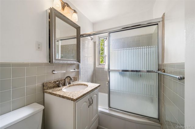 224-30 Manor Road Duplex, Queens Village, NY 11427