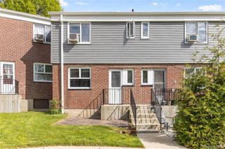 224-30 Manor Road Duplex, Queens Village, NY 11427