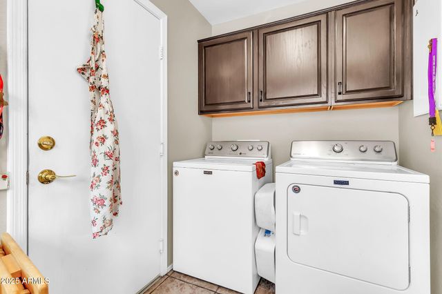 24511 S Saddletree Drive, Sun Lakes, AZ 85248