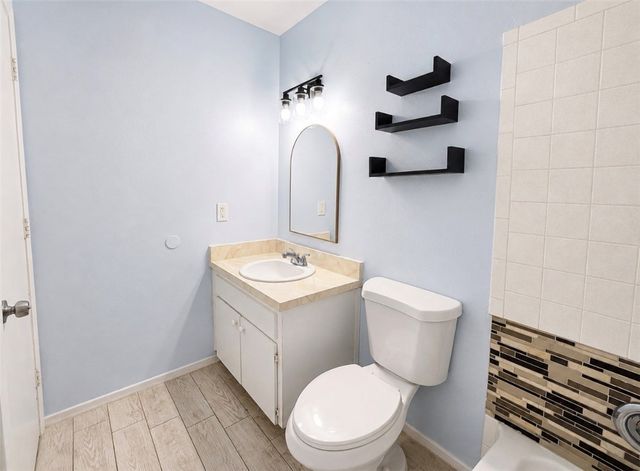 1918 SE West Dunbrooke Circle, Port St Lucie, FL 34952