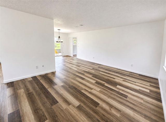 1918 SE West Dunbrooke Circle, Port St Lucie, FL 34952