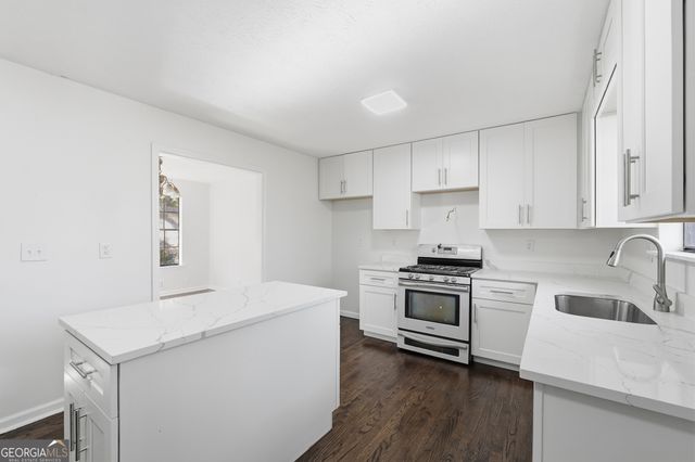 4983 CROSS Court SW, Lilburn, GA 30047