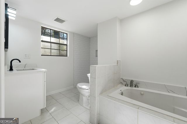 4983 CROSS Court SW, Lilburn, GA 30047