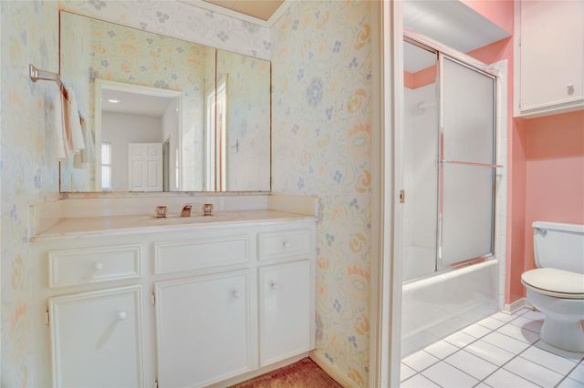 44 Crestwood Circle, Sugar Land, TX 77478