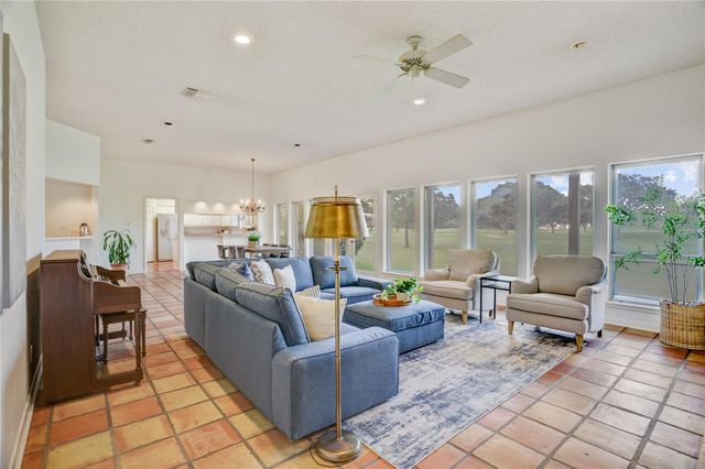 44 Crestwood Circle, Sugar Land, TX 77478
