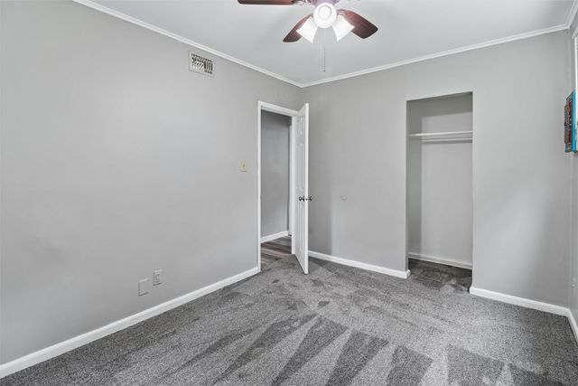 436 E Wall Avenue, Des Moines, IA 50315