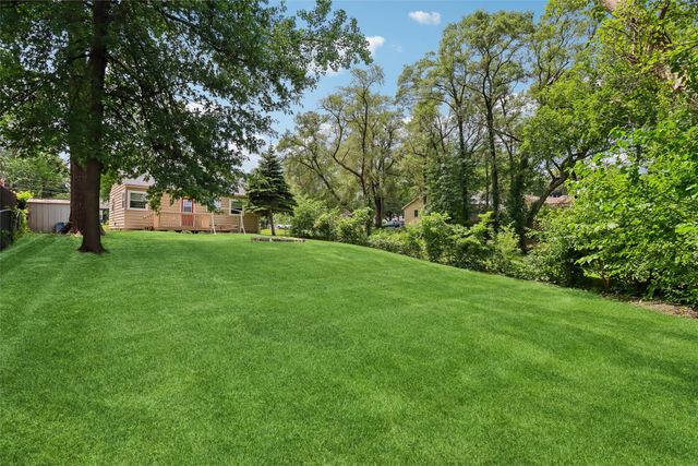 436 E Wall Avenue, Des Moines, IA 50315
