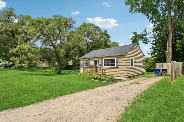 436 E Wall Avenue, Des Moines, IA 50315