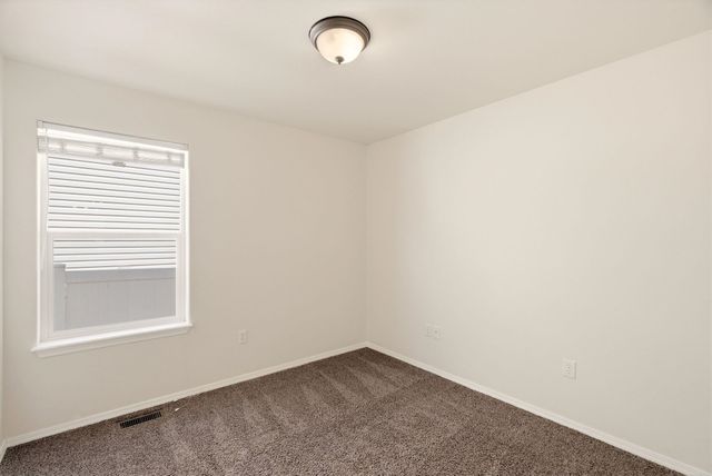 9412 N Oak St, Spokane, WA 99208