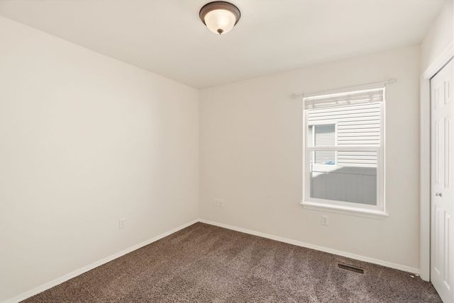 9412 N Oak St, Spokane, WA 99208