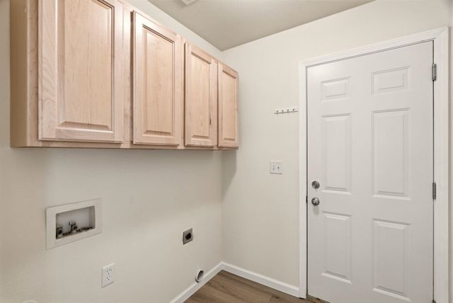 9412 N Oak St, Spokane, WA 99208