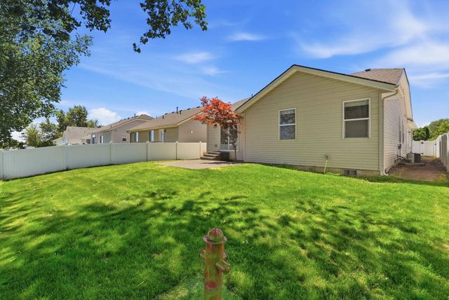 9412 N Oak St, Spokane, WA 99208