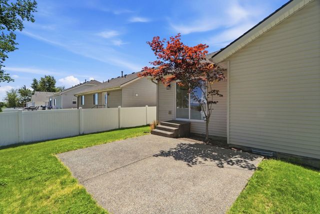 9412 N Oak St, Spokane, WA 99208