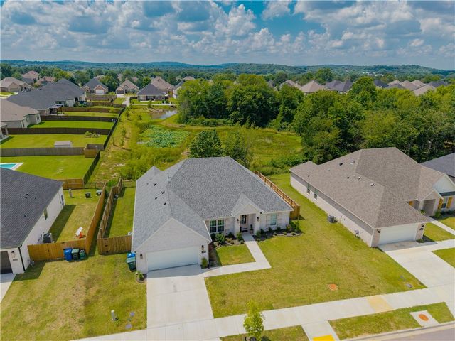 3503 E Lexus Drive, Fayetteville, AR 72764