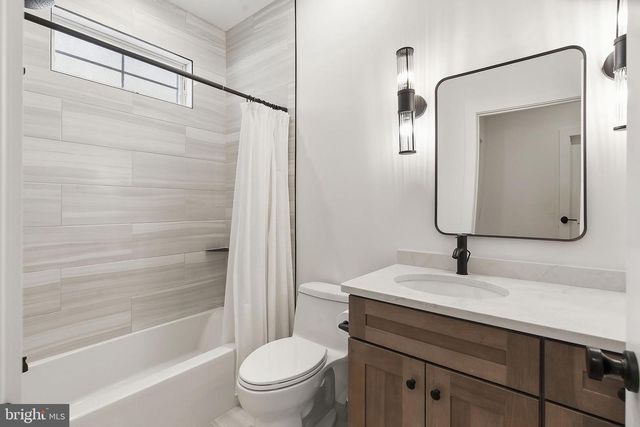 11 E 13TH, Long Beach Township, NJ 08008