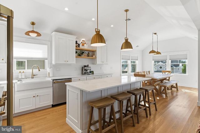 11 E 13TH, Long Beach Township, NJ 08008