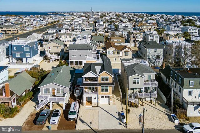 11 E 13TH, Long Beach Township, NJ 08008