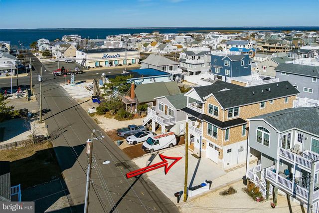 11 E 13TH, Long Beach Township, NJ 08008