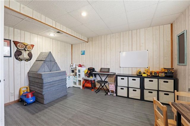 6306 W 158TH Place, Overland Park, KS 66223