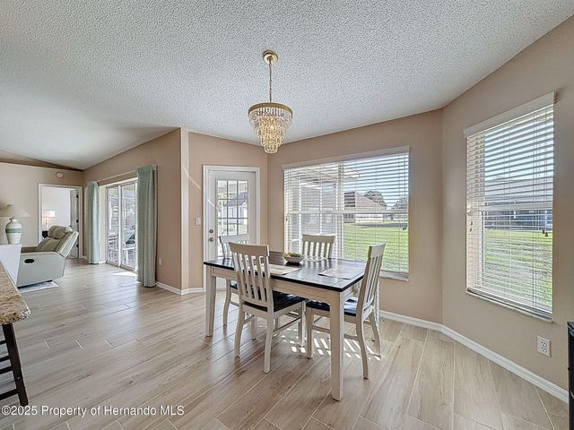 9328 Apple Dompling Court, Weeki Wachee, FL 34613