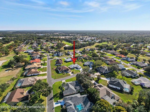 9328 Apple Dompling Court, Weeki Wachee, FL 34613