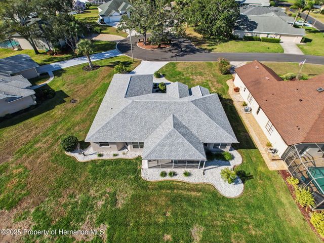 9328 Apple Dompling Court, Weeki Wachee, FL 34613