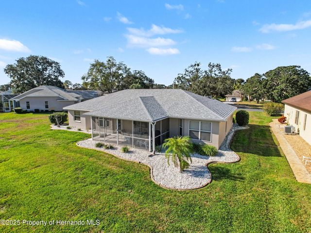 9328 Apple Dompling Court, Weeki Wachee, FL 34613