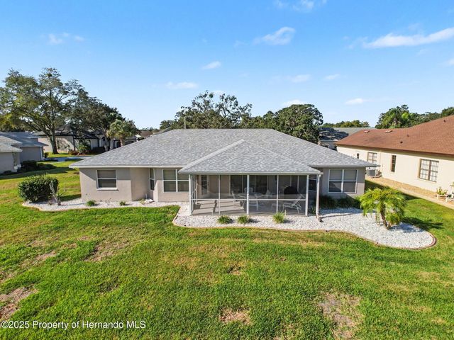 9328 Apple Dompling Court, Weeki Wachee, FL 34613