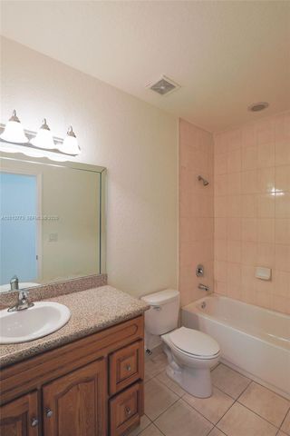 17120 SW 92nd Ct, Palmetto Bay, FL 33157