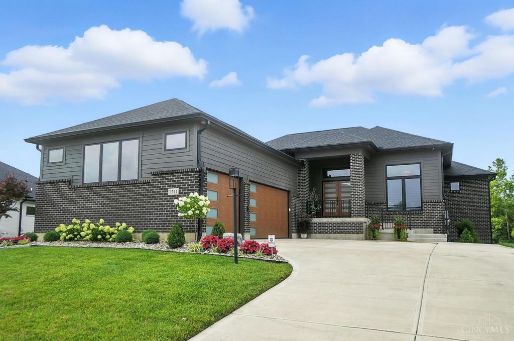 1241 Normandy Rue, Clearcreek Twp., OH 45458