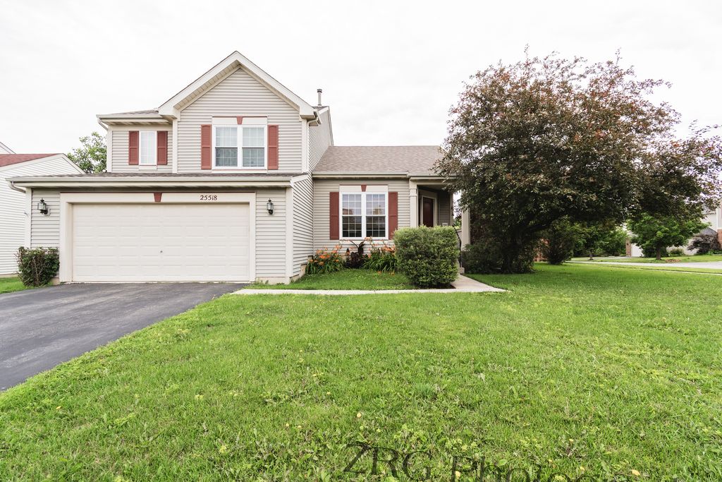 25518 W Foxtail Road, Round Lake, IL 60073