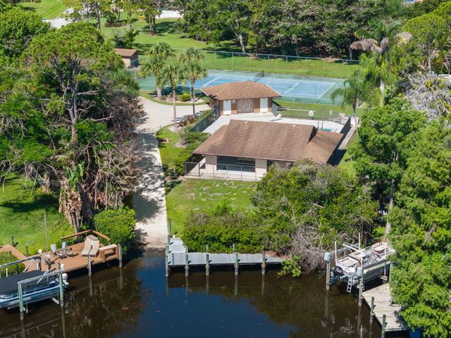 1024 SW Catalina Street, Palm City, FL 34990