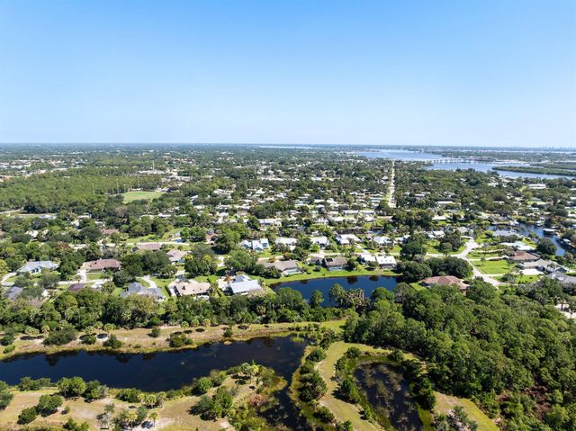 1024 SW Catalina Street, Palm City, FL 34990