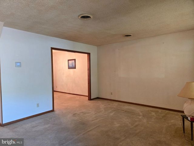 16 LEXINGTON DR, Milford, DE 19963