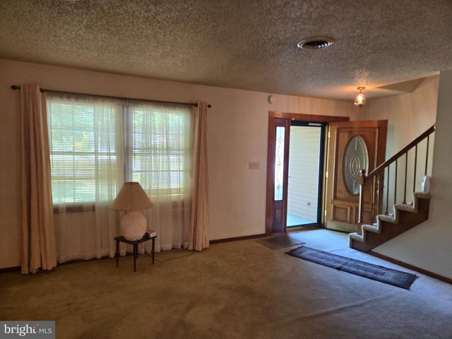 16 LEXINGTON DR, Milford, DE 19963