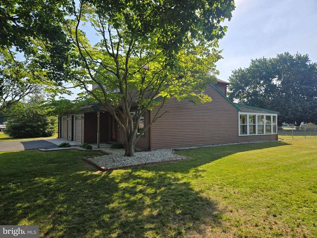 16 LEXINGTON DR, Milford, DE 19963