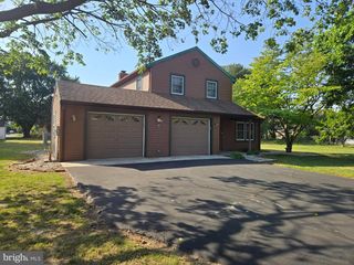 16 LEXINGTON DR, Milford, DE 19963