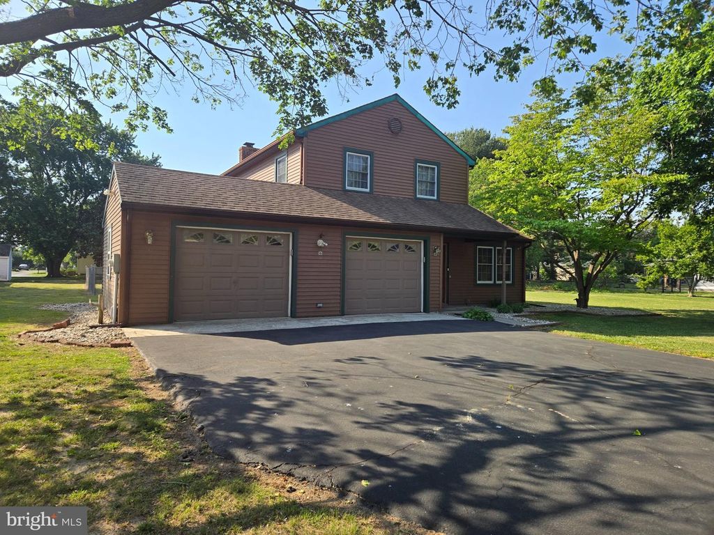 16 LEXINGTON DR, Milford, DE 19963