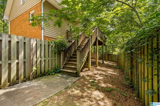 2015 WILD FLOWER DRIVE, Hoover, AL 35244