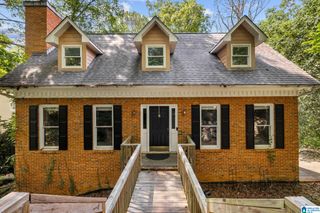 2015 WILD FLOWER DRIVE, Hoover, AL 35244