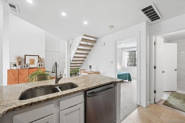 816 S Vance Street F, Lakewood, CO 80226