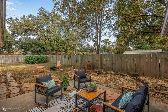 2801 E Cavett Drive, Shreveport, LA 71104