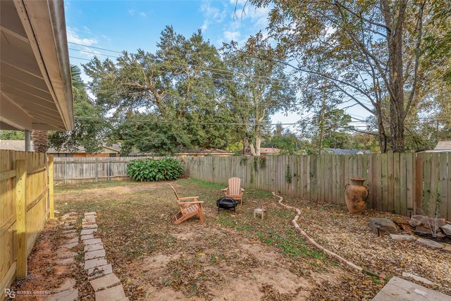 2801 E Cavett Drive, Shreveport, LA 71104