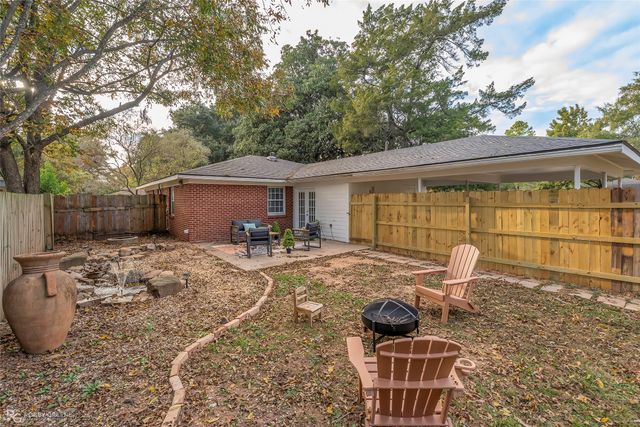 2801 E Cavett Drive, Shreveport, LA 71104
