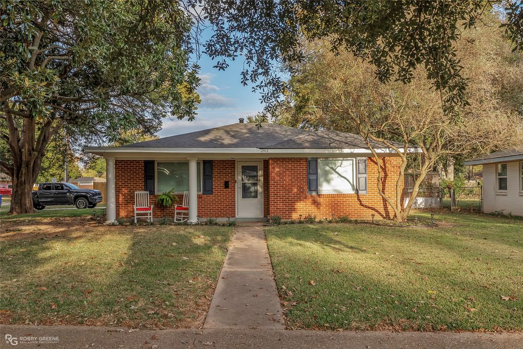 2801 E Cavett Drive, Shreveport, LA 71104